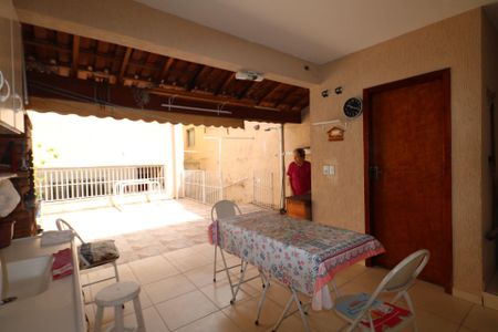 Casa à venda com 241m², 3 quartos e 3 vagasÁrea Gourmet