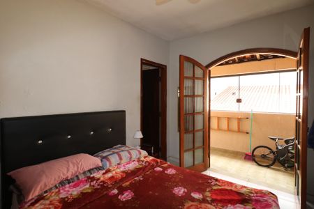 Casa à venda com 241m², 3 quartos e 3 vagasSuíte