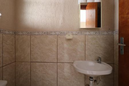 Casa à venda com 241m², 3 quartos e 3 vagasLavabo da Área Gourmet