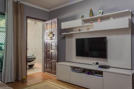 Casa à venda com 175m², 3 quartos e 2 vagas