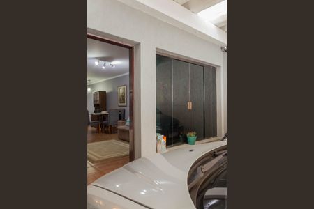 Casa à venda com 175m², 3 quartos e 2 vagas