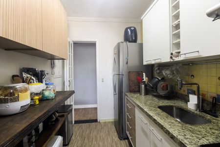 Apartamento à venda com 78m², 3 quartos e 2 vagas Apartamento à venda com 78m², 3 quartos e 2 vagasCozinha