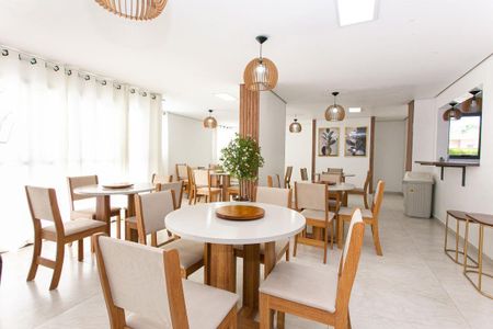 Apartamento à venda com 78m², 3 quartos e 2 vagas Apartamento à venda com 78m², 3 quartos e 2 vagasÁrea Comum - Salão de Festas