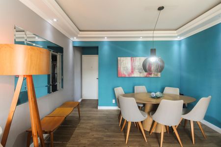 Apartamento à venda com 78m², 3 quartos e 2 vagas Apartamento à venda com 78m², 3 quartos e 2 vagasSala