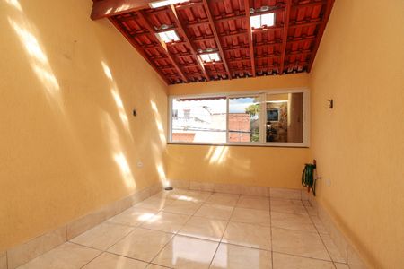 Casa para alugar com 135m², 3 quartos e 2 vagasVaranda da Suíte