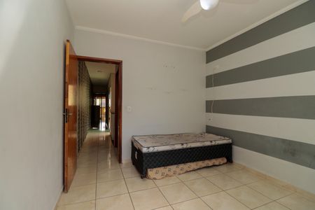 Casa para alugar com 135m², 3 quartos e 2 vagasQuarto 2