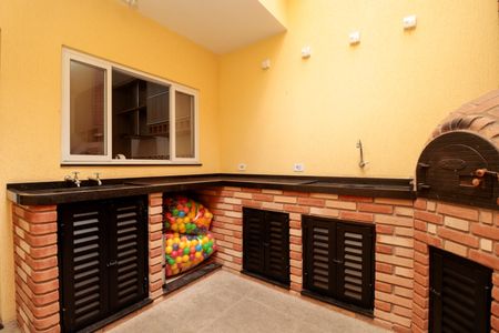 Casa para alugar com 135m², 3 quartos e 2 vagasÁrea de Serviço e Churrasqueira