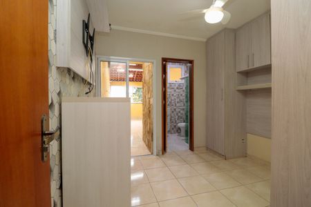 Casa para alugar com 135m², 3 quartos e 2 vagasSuíte