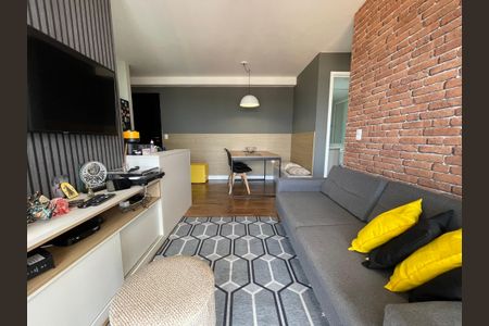 Sala de apartamento para alugar com 2 quartos, 65m² em Vila Sao Silvestre (zona Leste), São Paulo