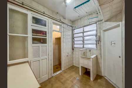Apartamento para alugar com 110m², 3 quartos e sem vaga
