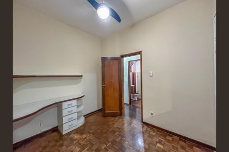 Apartamento para alugar com 110m², 3 quartos e sem vaga