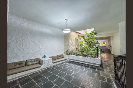 Apartamento para alugar com 110m², 3 quartos e sem vaga