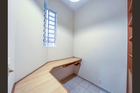 Apartamento para alugar com 110m², 3 quartos e sem vaga