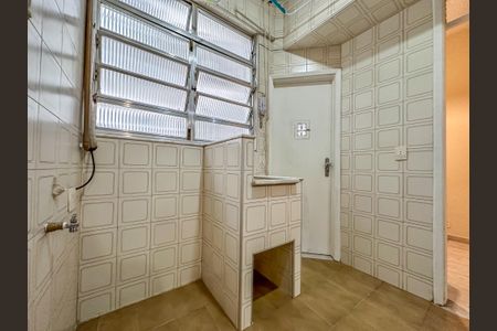 Apartamento para alugar com 110m², 3 quartos e sem vaga