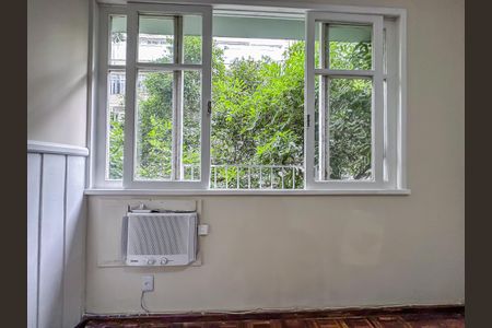 Apartamento para alugar com 110m², 3 quartos e sem vaga