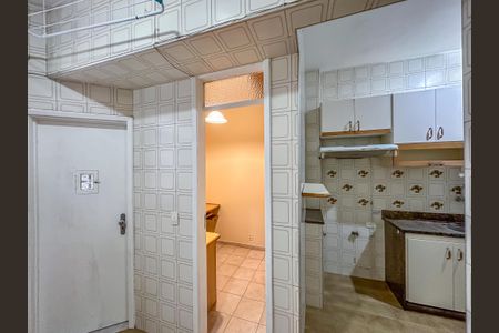 Apartamento para alugar com 110m², 3 quartos e sem vaga