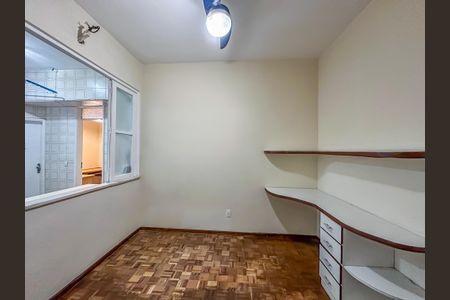Apartamento para alugar com 110m², 3 quartos e sem vaga
