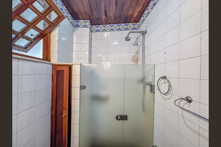 Apartamento para alugar com 110m², 3 quartos e sem vaga