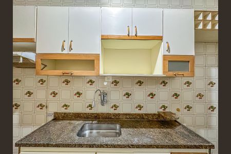 Apartamento para alugar com 110m², 3 quartos e sem vaga