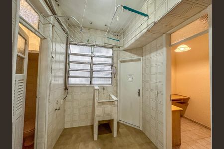 Apartamento para alugar com 110m², 3 quartos e sem vaga