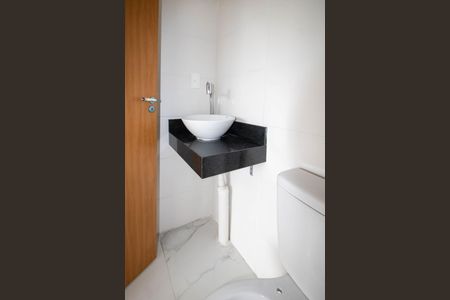 Apartamento para alugar com 37m², 2 quartos e sem vaga Apartamento para alugar com 37m², 2 quartos e sem vagaBanheiro