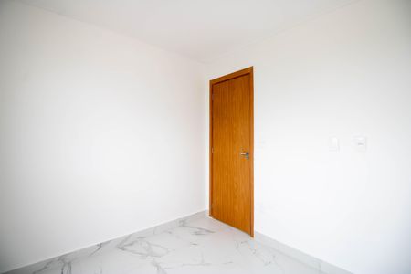 Quarto 1 de apartamento para alugar com 2 quartos, 37m² em Jardim Amalia, São Paulo
