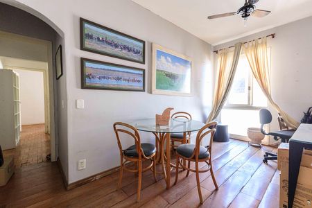 Sala de apartamento à venda com 2 quartos, 59m² em Moinhos de Vento, Porto Alegre