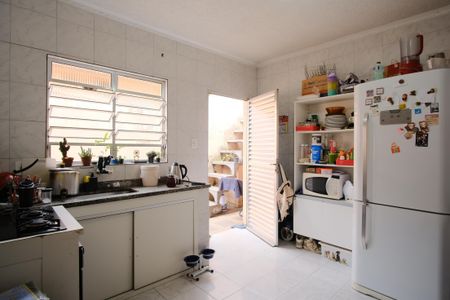 Casa para alugar com 123m², 2 quartos e 2 vagasCozinha