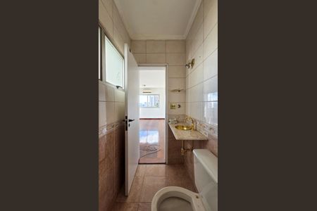 Apartamento para alugar com 226m², 3 quartos e 2 vagasBanheiro 2