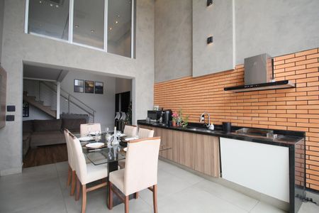 Apartamento à venda com 203m², 4 quartos e 3 vagasEspaço Gourmet