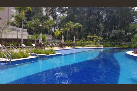 Apartamento à venda com 203m², 4 quartos e 3 vagasÁrea comum - Piscina