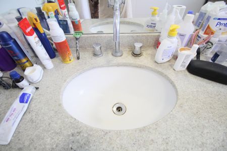 Apartamento à venda com 203m², 4 quartos e 3 vagasBanheiro 1