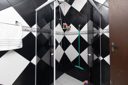 Casa à venda com 85m², 2 quartos e 1 vagaBanheiro