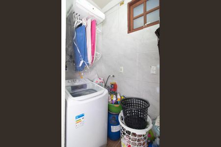 Casa à venda com 85m², 2 quartos e 1 vagaÁrea de Serviço