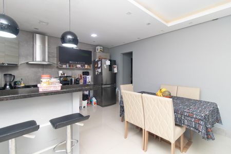 Casa à venda com 85m², 2 quartos e 1 vagaCozinha