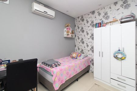 Casa à venda com 85m², 2 quartos e 1 vagaquarto