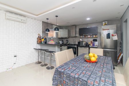 Casa à venda com 85m², 2 quartos e 1 vagaCozinha