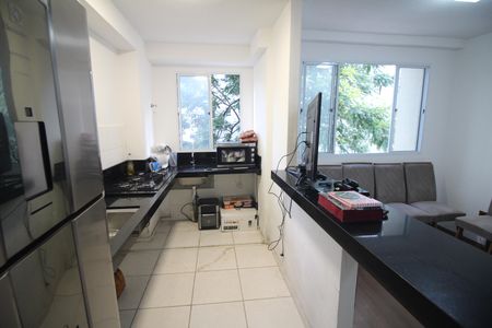 Apartamento para alugar com 47m², 2 quartos e 1 vagaCozinha e Área de Serviço