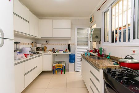 Casa de condomínio à venda com 65m², 2 quartos e 1 vagaCozinha