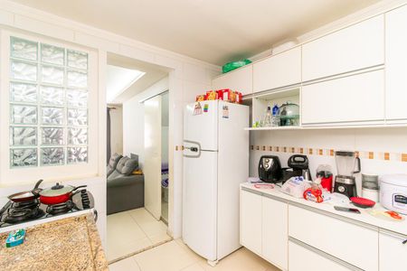 Casa de condomínio à venda com 65m², 2 quartos e 1 vagaCozinha