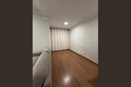Apartamento à venda com 68m², 3 quartos e 2 vagasSala