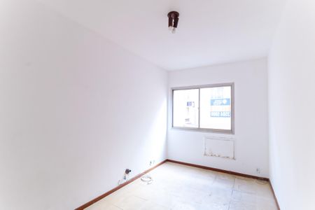 Sala de apartamento à venda com 1 quarto, 48m² em Méier, Rio de Janeiro