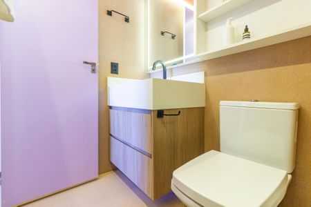 Apartamento para alugar com 30m², 1 quarto e sem vaga Apartamento para alugar com 30m², 1 quarto e sem vagaBanheiro da Suíte