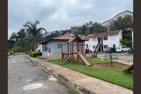 Casa para alugar com 57m², 2 quartos e 1 vagaÁrea comum - Playground