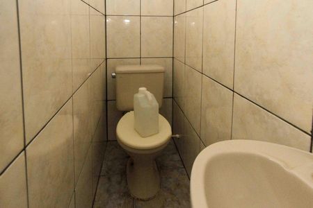 Casa à venda com 148m², 3 quartos e 2 vagasLavabo