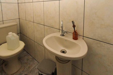 Casa à venda com 148m², 3 quartos e 2 vagasLavabo