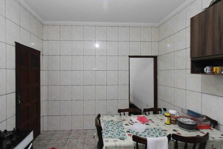 Casa à venda com 148m², 3 quartos e 2 vagasCozinha