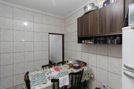 Casa à venda com 148m², 3 quartos e 2 vagasCozinha