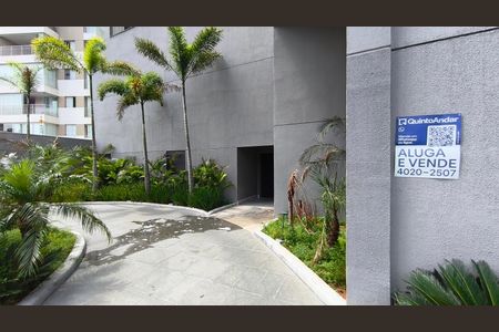 Studio para alugar com 28m², 1 quarto e sem vaga Studio para alugar com 28m², 1 quarto e sem vagaFachada + Plaquinha