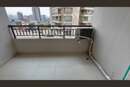 Studio para alugar com 28m², 1 quarto e sem vaga Studio para alugar com 28m², 1 quarto e sem vagaVaranda Studio